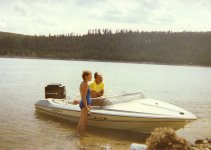 1985.07 Lake Como Bonnie, Larry.jpg