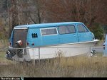 redneck-houseboat.jpg