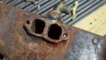 exhaust manifold.jpg