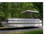 Pontoon boat.jpg