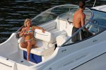 Bayliner_245_1467_seating.jpg