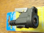 fuel connector.jpg