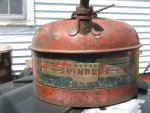 evinrude gas can 001 (568 x 426).jpg