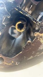 1A Mercury upper shift shaft coupling.jpg