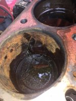 Cracked cylinder.jpg