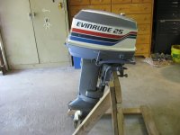 Evinrude 25 HP 04.jpg