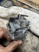 mercury 3.5 carb.jpg