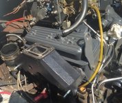 Manifold installation with 2 long bolts 2....2.jpg Manifold installation with 2 long bolts 2....2.jpg