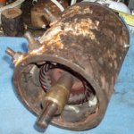 Lewmar Concept2 Windlass Motor 2.jpg