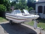 Boat 001.jpg