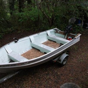 This is my old fishing buddy, 14ft. Valco with 8hp Johnson.  Sold it shortly after the purchase of the Starcraft.  The "CFO" really liked that!