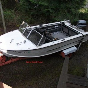 This is the 1970 Starcraft Jupiter I recently purchased.  While it's a fine closed bow boat, I propose to turn it into an open boat.