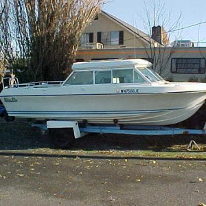 MVC 011S  1997  19 ft Glasply Hard top   don't get any better than this for big water trolling.