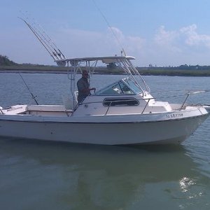 1988 SeaOx 230C (SeaDrive model with closed transom)