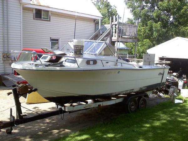 1969 Cruisers Yacht, day one