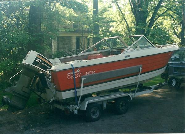 1975 Crestliner