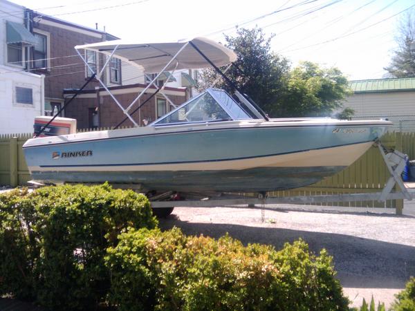 1983 Rinker 010