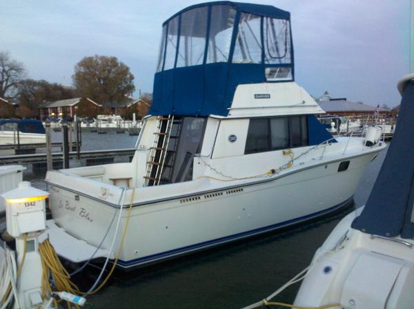 1990 Carver Convertible the  La Boat Blue