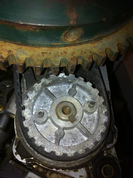 Aligning the flywheel after replacing the timing belt