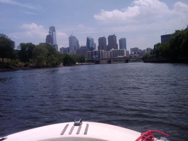 Boating up the Delaware 6..5.10 015