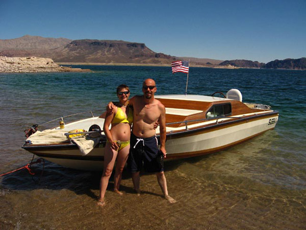 sleek at billybobb beach Lake Mead NV 2010